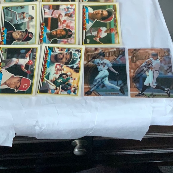 Bundle of Baseball Cards Lot 320 - Picture 5 of 5